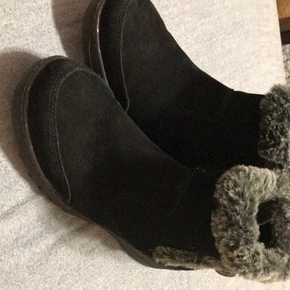Khombu Women's Genuine Suede Leather Boots Fur 10M